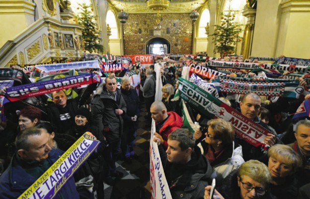 Fanatycy katoliccy 11