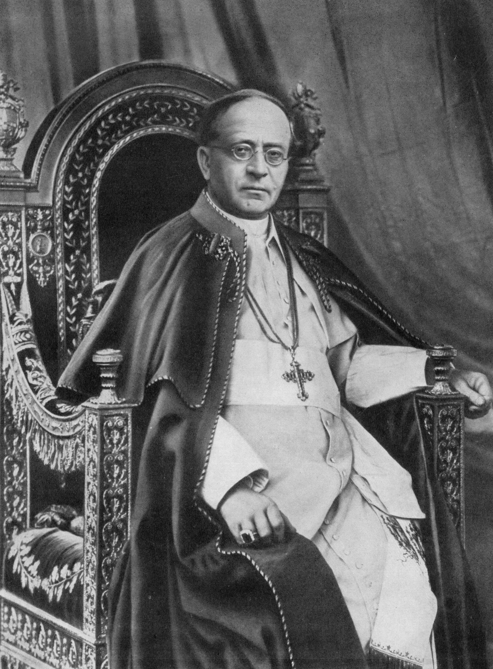 Papst_Pius_.jpg